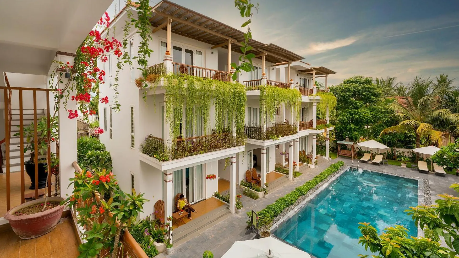 Hoi An Palmy Villa
