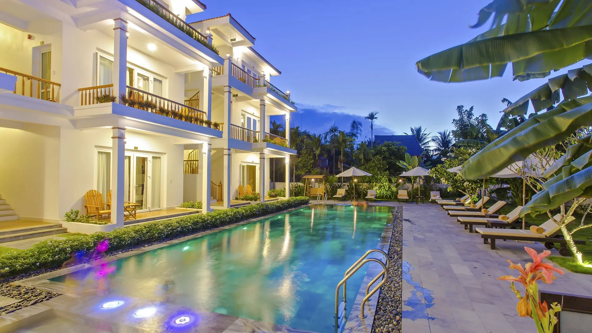 Hoi An Palmy Villa contacts